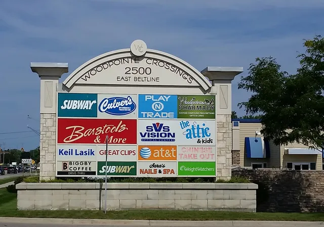 Woodpointe Crossings