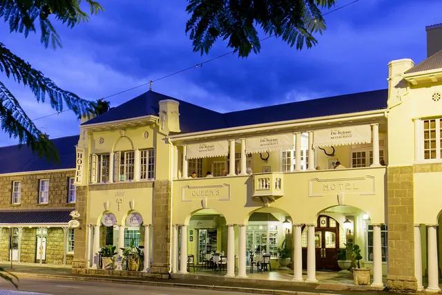 Queen's Hotel by BON Hotels