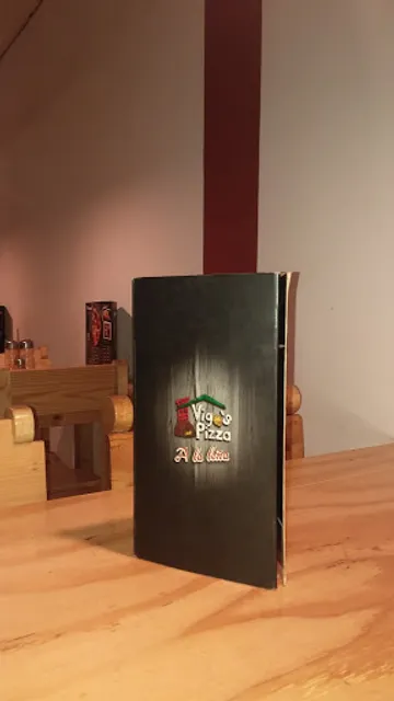 D'Vigos Pizzeria Lounge & Bar