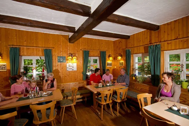 Waldgasthaus & Pension Christianental