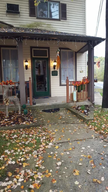 The Roth House Bed & Breakfast