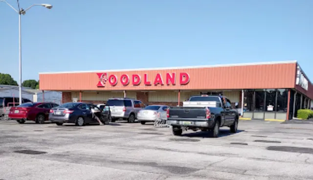 Muscle Shoals Foodland 108