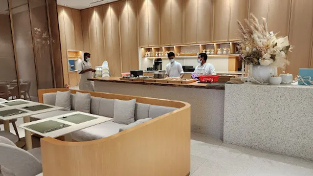 Fong Lye Coffee & Teahouse • 1 Utama • 蓬萊咖啡與茶房