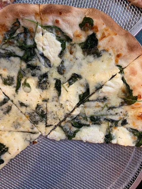 Family Kitchen and Pizzeria