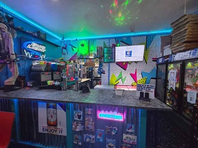 Retro City Arcade and Pizza