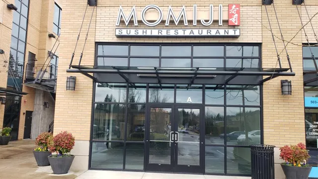 Momiji Sushi Restaurant - West Linn