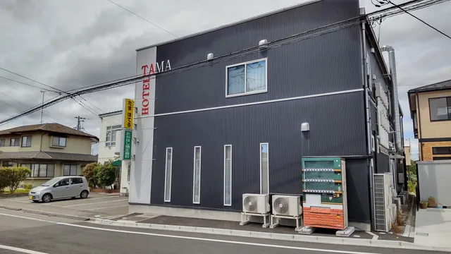 Tama Hotel