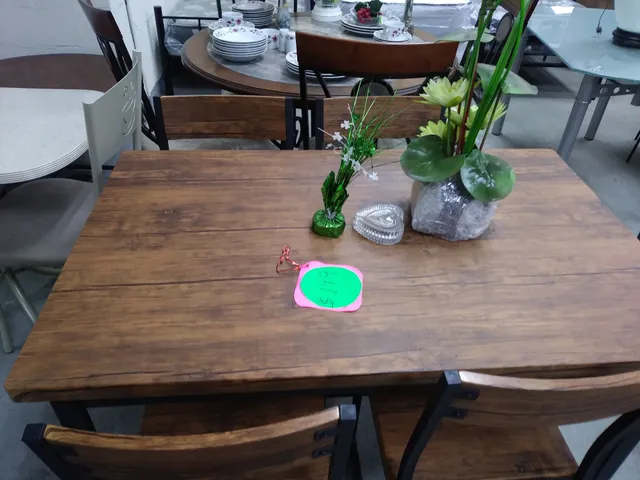 Thrift Zone Furniture Outlet