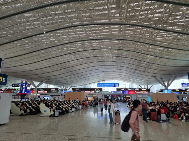 深圳北站交通枢纽公交场站