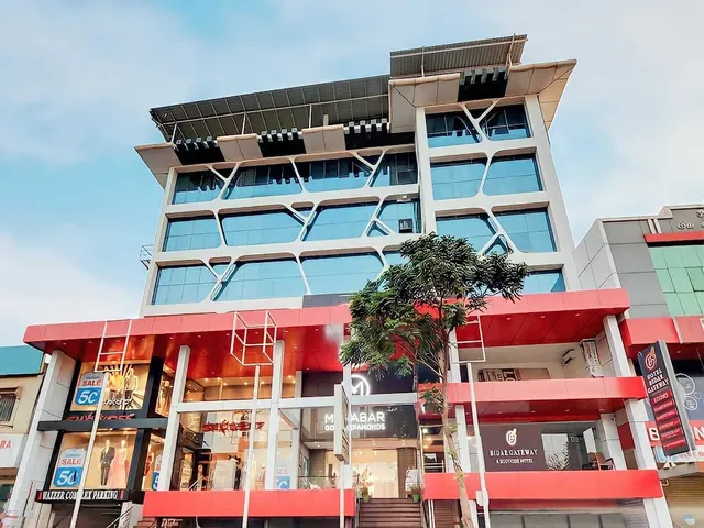 Hotel Bidar Gateway