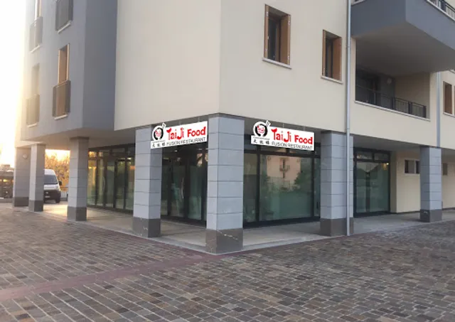 Tai Ji Food Fusion Restaurant