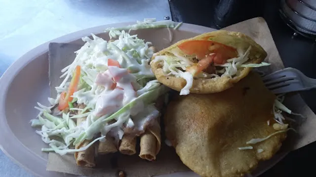 Tacos de papa "el Santo Niño"