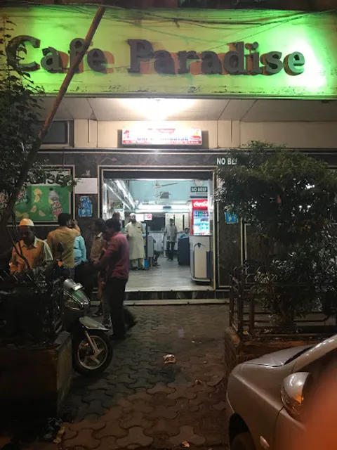 Cafe Paradise