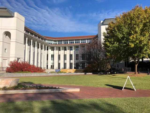 Emory University's Goizueta Business School