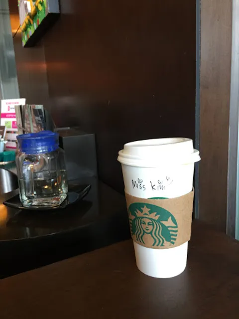 Starbucks AEON Bukit Indah