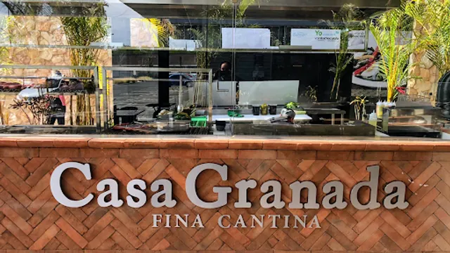Restaurante Casa Granada Terraza Grill Fina Cantina