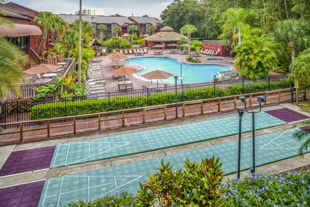 Parkway International Resort