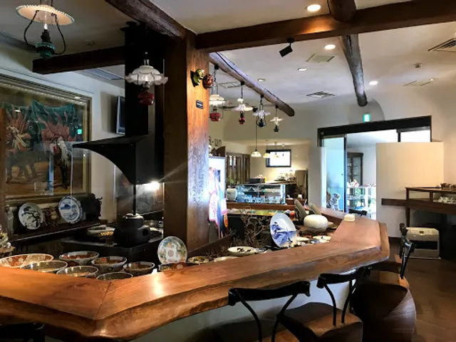 きみまろ茶や・るりびょうたん グッズ＆カフェ