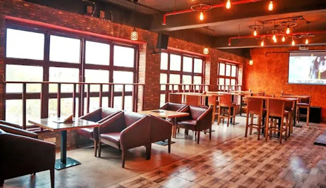 21 Shots- Bar Terrace Disco