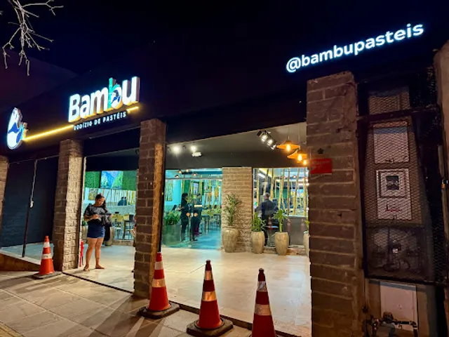Bambu - Rodízio de pastéis