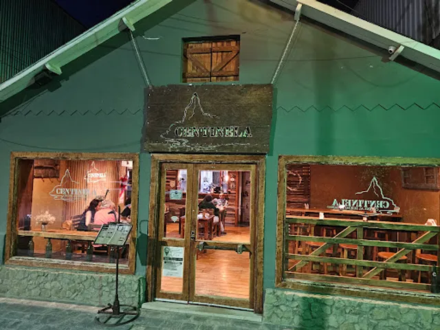 Centinela Cocina al Horno de Barro