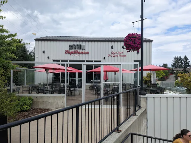 Sawmill Taphouse & Grill