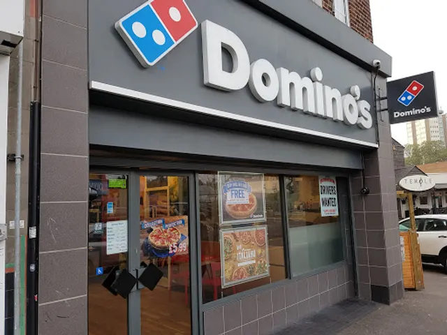 Domino's Pizza - London - Woodford Green