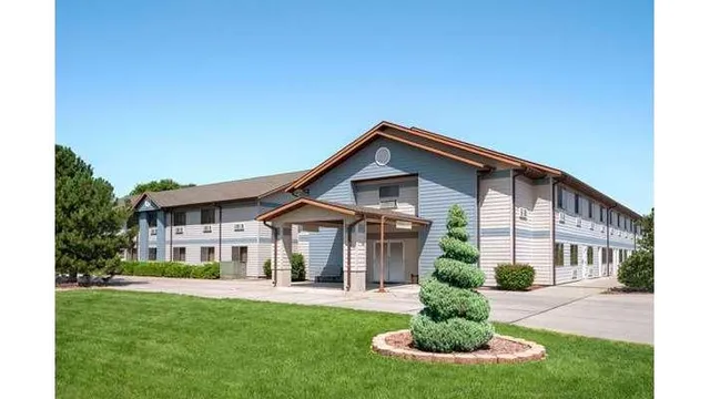 Travelodge by Wyndham Morrill