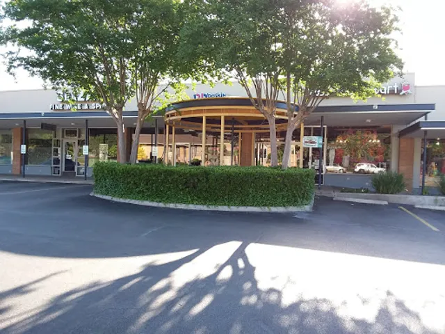 Seazar's Fine Wine & Spirits