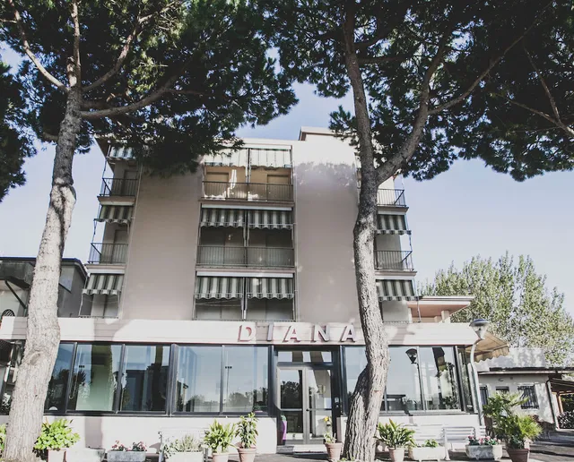 Hotel Diana