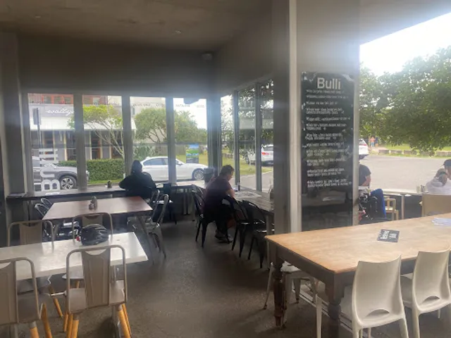 Bulli Cafe & Pizza Bar