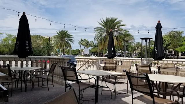 La Tavola Restaurant and Bar