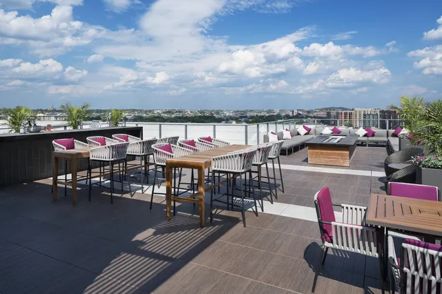 Courtyard by Marriott Washington Downtown/Convention Center