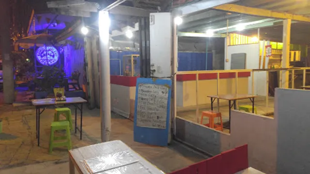 Charlie's Restaurant