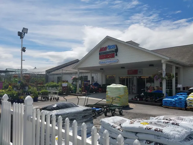Robinson ACE Hardware & Garden Center