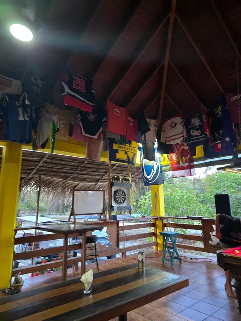 The Flying Pig Bar And Grill