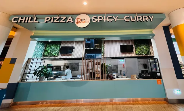 Delhi Delicious Curry & Chill Pizza