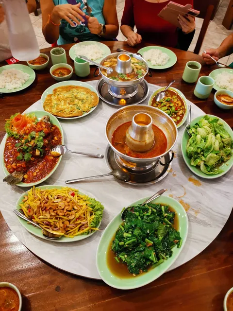 Meng Thai Village Restaurant (Raja Uda)