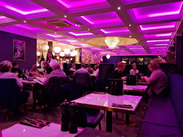 Wyvestow's Bar & Bistro