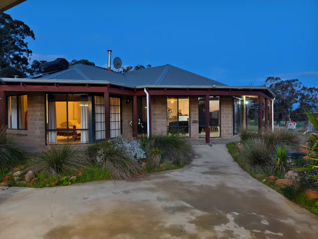 Rose Creek Farm Williams