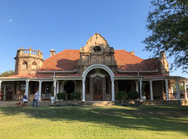 Welgeluk Feather Palace