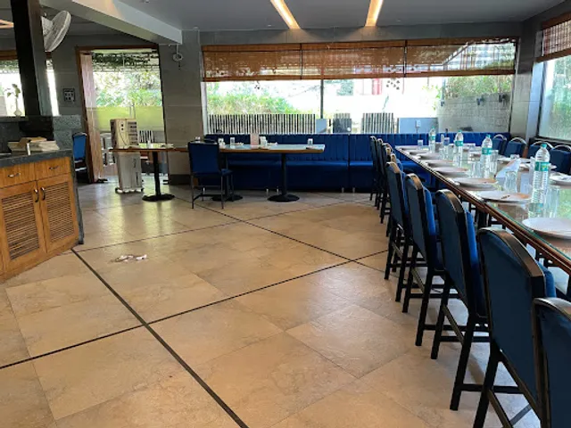 Saanjh Pure Veg Restaurant