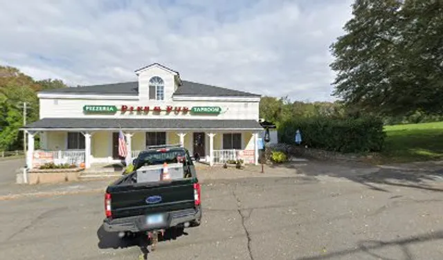 Meet me here restaurant and bar