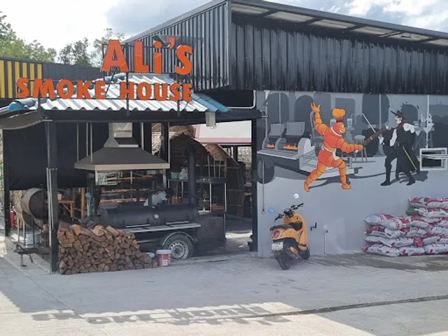 Ali's Smoke House