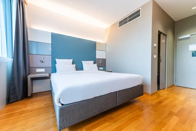 B&B HOTEL Lausanne Crissier