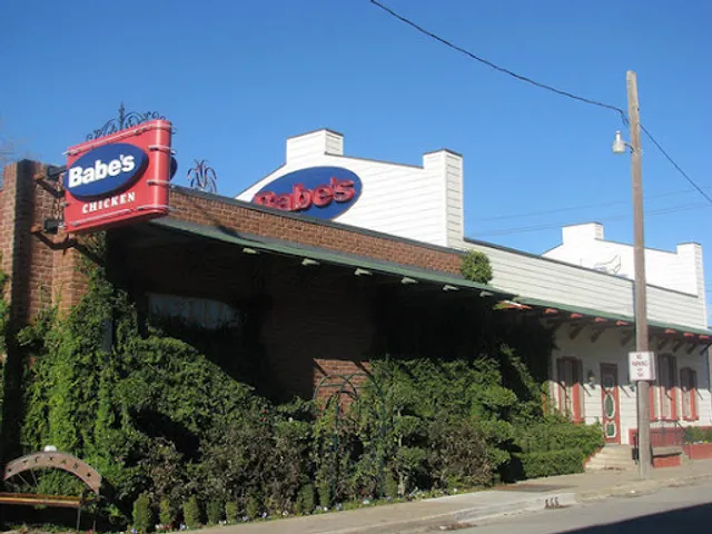 Babe's Chicken Dinner House