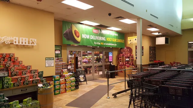 Giant Eagle Supermarket