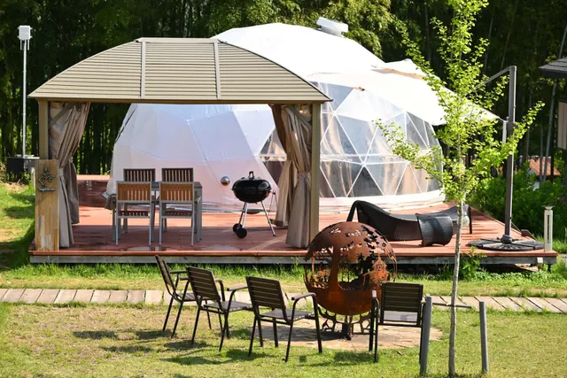 Deluxe Outdoor Resort