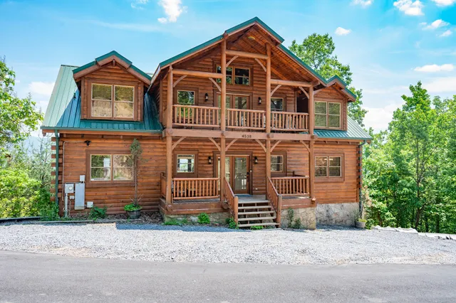 SmokeHouse Ridge (New Ownership)