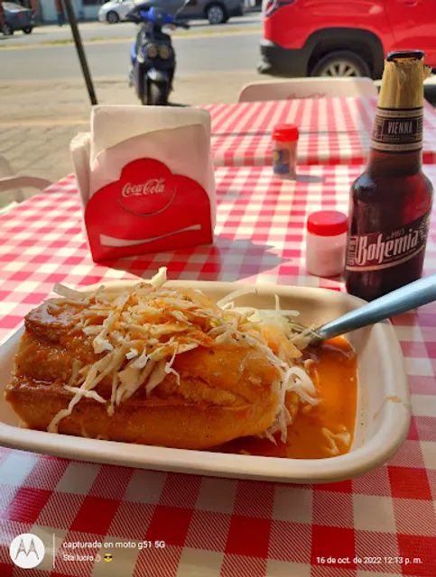 Tortas ahogadas Las Picositas